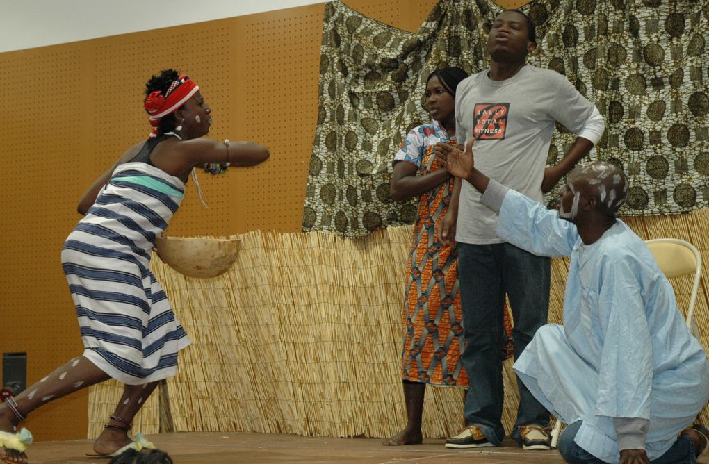 Photos des représentations de Vibrart en Val-de-Marne dans le cadre de la semaine "Un notre monde 2009"