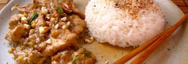 POULET AUX AMANDES