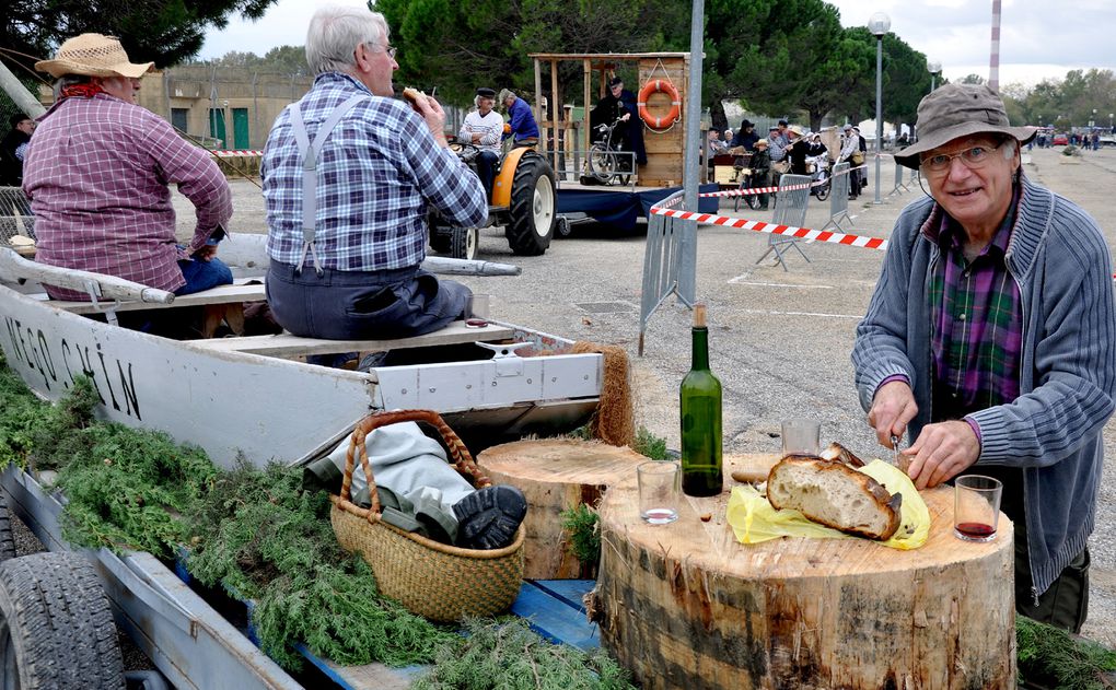 Foire de la Saint Martin à Aramon le 11/11/2011
Photos Nicole Faucon-Pellet et Jean-Marc Pellet