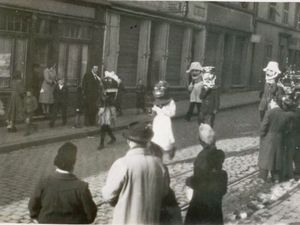 Défilés du Carnaval entre 1950 et 1955 à Algrange