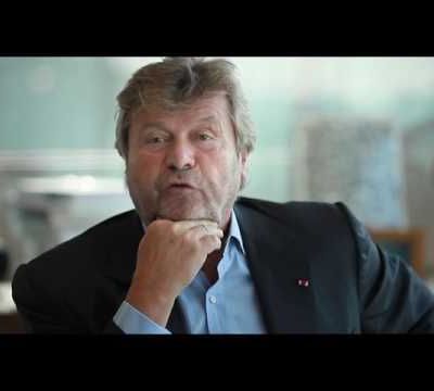 Les grands hommes , de grands collectionneurs ...