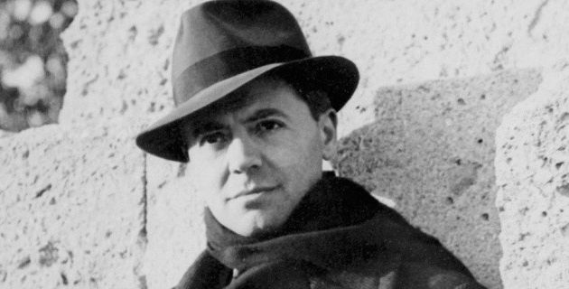 Du souvenir à la mémoire de Jean Moulin