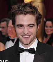 Robert Pattinson sale: il confirme