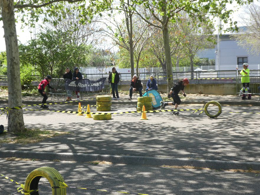 clic-n-roll, shop, skating, nimes, site-internet, roller, skateboard, trottinette