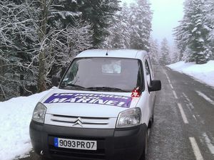 Et voici notre caravane qui parcourt la Loire, le 14 mars montée à St-Jean La Vètre !