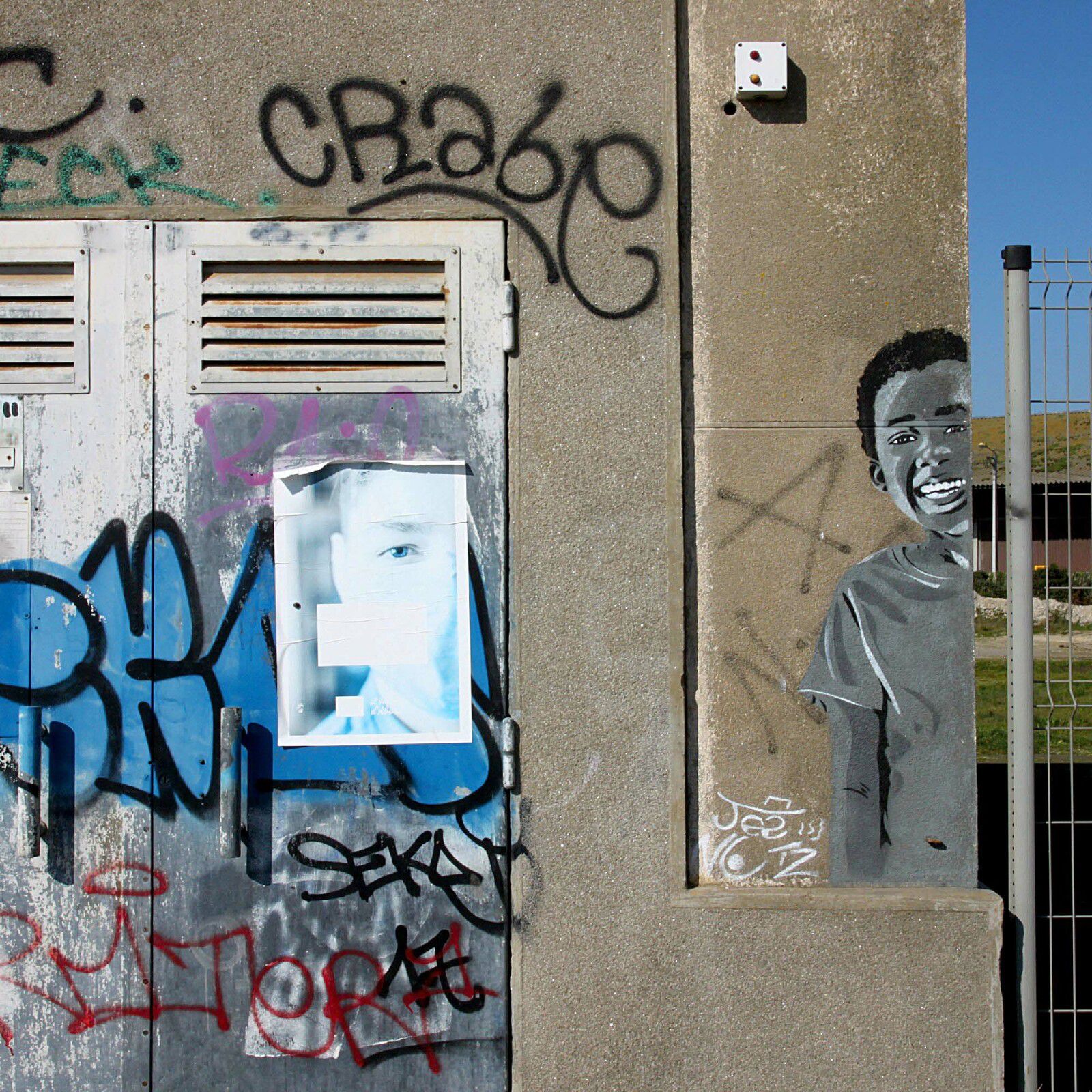 Graffiti au port de commerce de Lorient