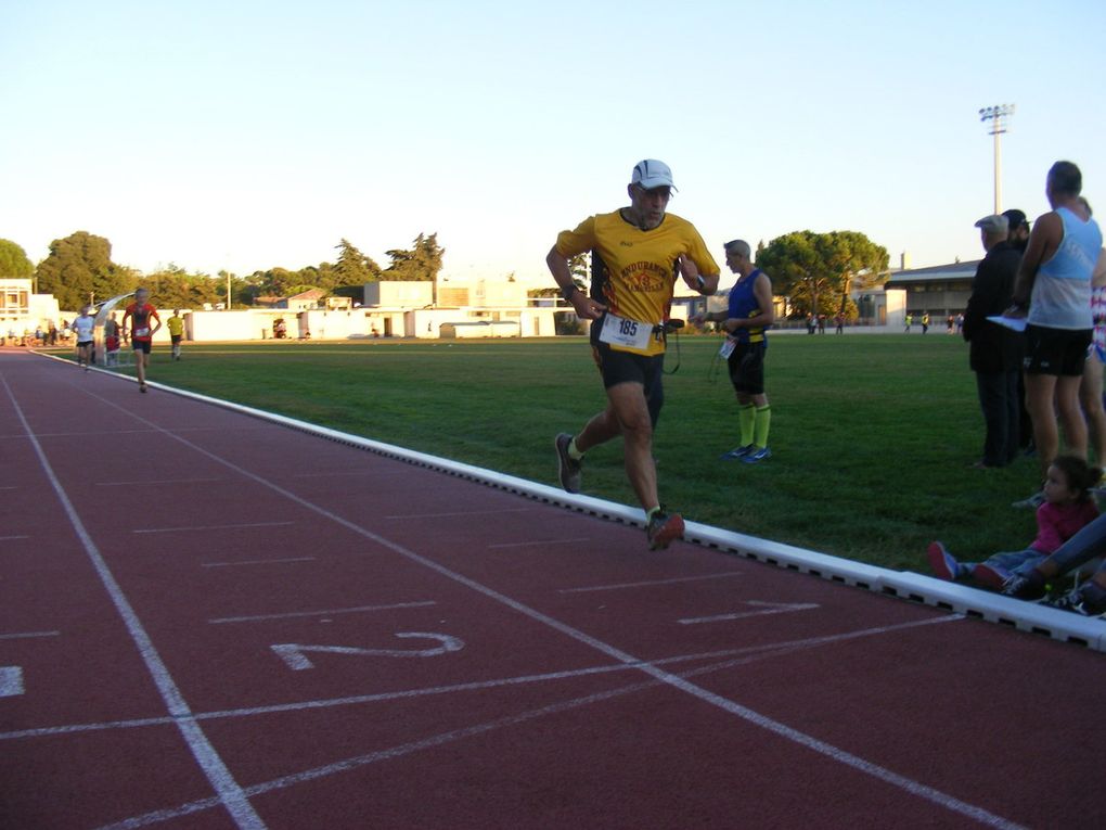Stade Roger Couderc - Inscriptions des coureurs et la série du 1500 m