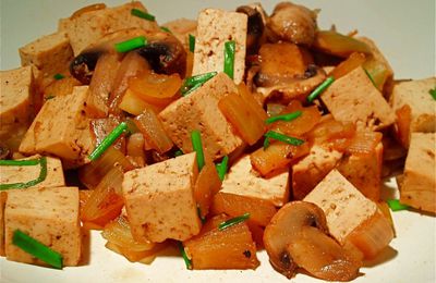 Fricassée de tofu et champignons