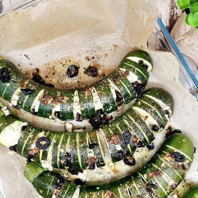 Courgettes hasselback feta et olives