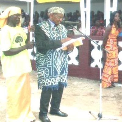 Excellence Scolaire : Me Edimo Nana Ferdinand trouve le moyen de raviver la mémoire de l'unité nationale au Cameroun