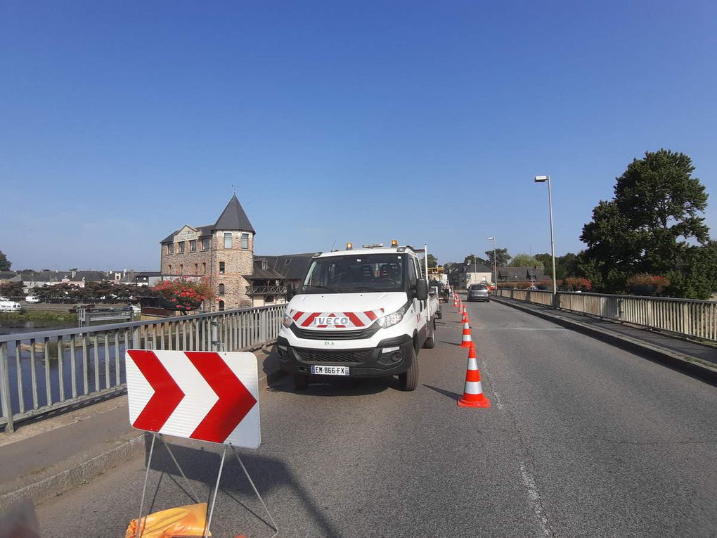 Sur le Pont  circulation alternée