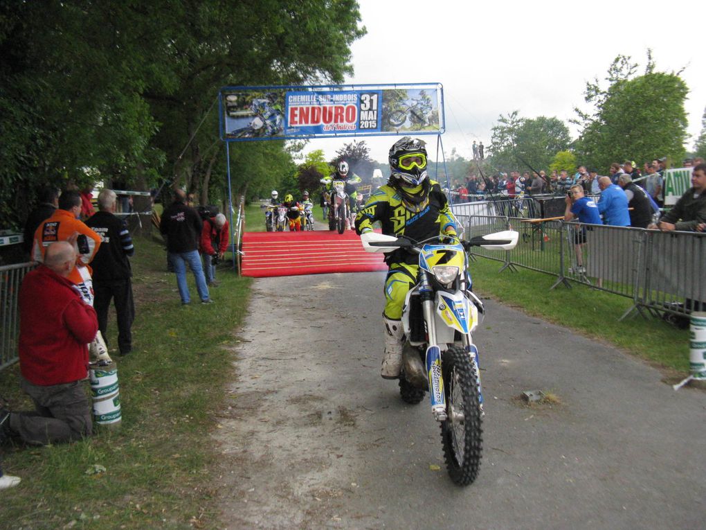 Podium pour Amanda et le Président à Chemillé sur Indrois