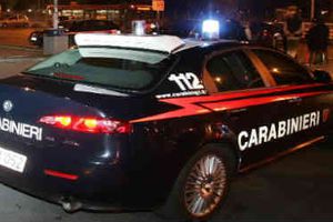 Caserta, pizzo ai commercianti: 10 arresti