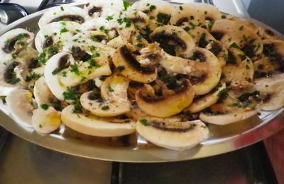 Champignon marinati