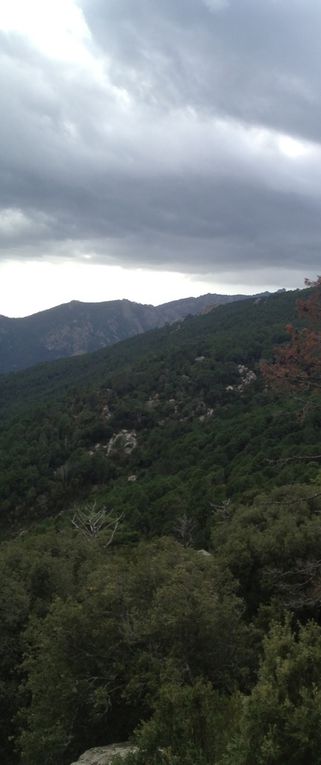 Superbe balade en Corse avec nos Deuches.