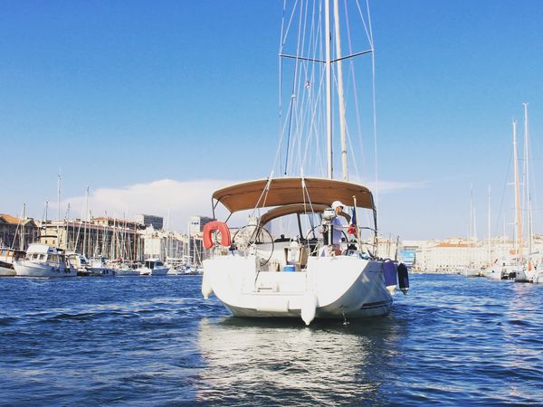 Virée en bateau au large de Marseille