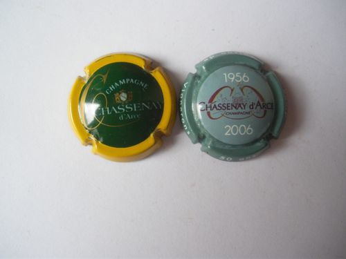 2 BELLES CAPSULES CHAMPAGNE CHASSENAY D'ARCE 3€