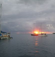 Coucher du soleil vu du voilier