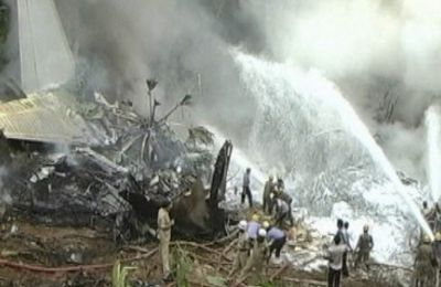 Jour de deuil en Inde: un avion s'écrase à Mangalore