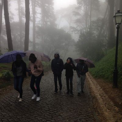 Zut ce matin il pleut!!! Ambiance mystique au Palacio Da Pena à Sintra