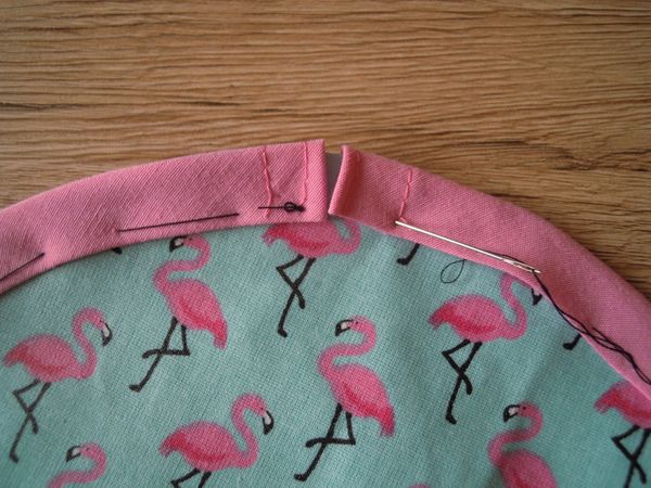 &quot;Super charlotte&quot; en tissu et son tuto