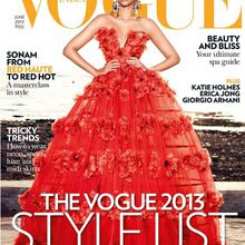 Sonam Kapoor est la covergirl de VOGUE India - Juin 2013