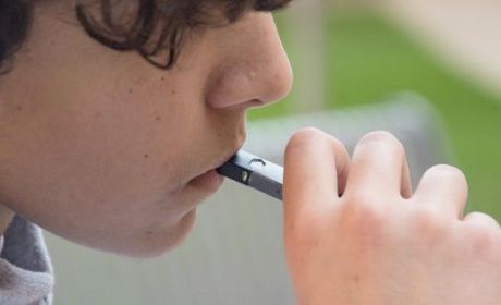 La cigarette électronique " Juul " inquiète les parents aux Etats-Unis