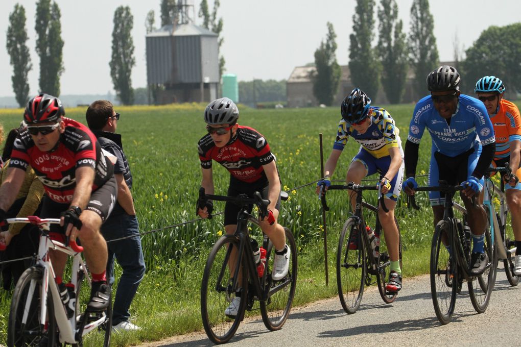 Albums photos des courses UFOLEP 3, 4 et jeunes de Marsauceux