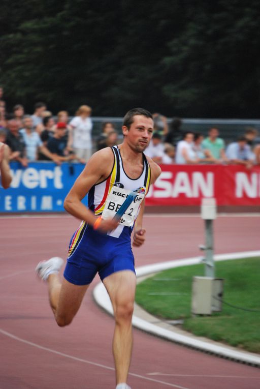 KBC Nacht Heusden 2010 -200m & 4x400m !