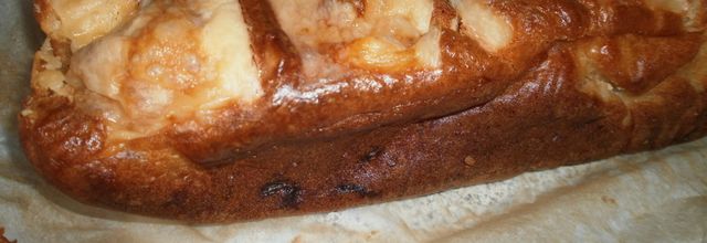 Cake raclette, oignons et lardons