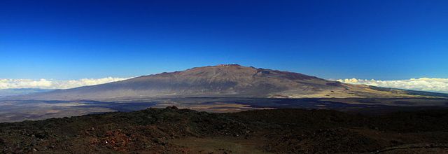 Hawaii - le lac Waiau, au sommet du Mauna Kea, sur le point de disparaitre.