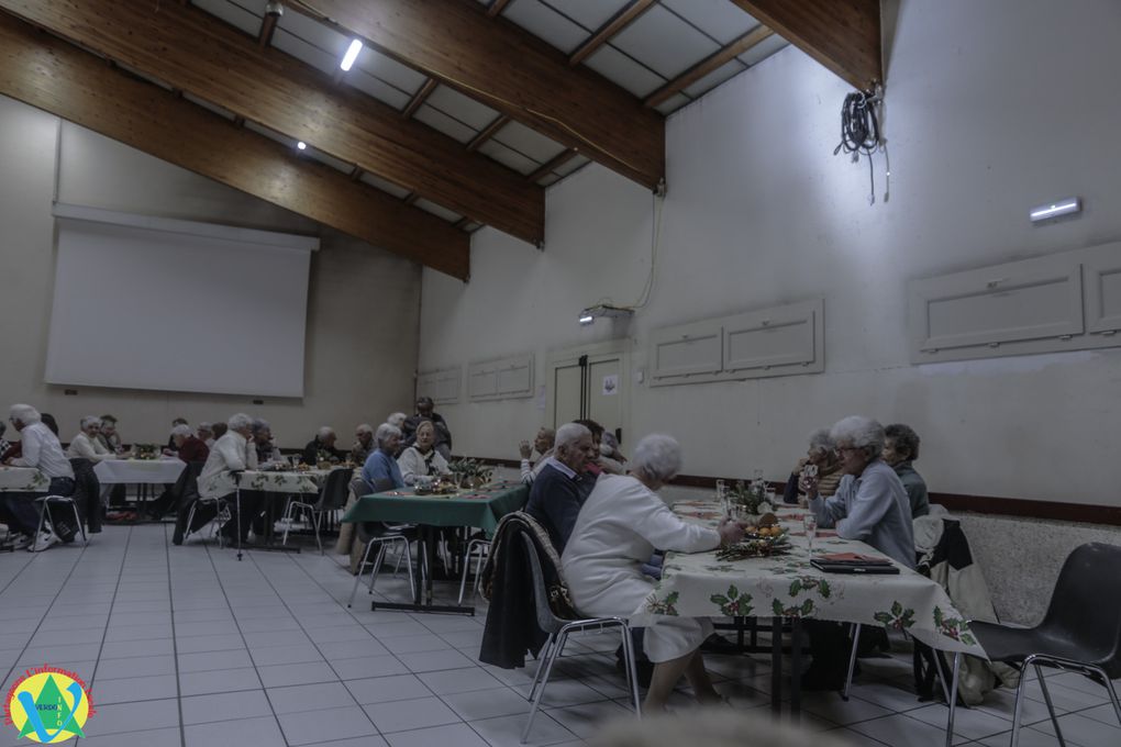 Saint-André-les-Alpes : Un goûter de Noël réussi pour les anciens.