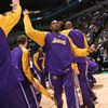 Kobe scores 29pts as L.A finishes road trip with 7-2 record