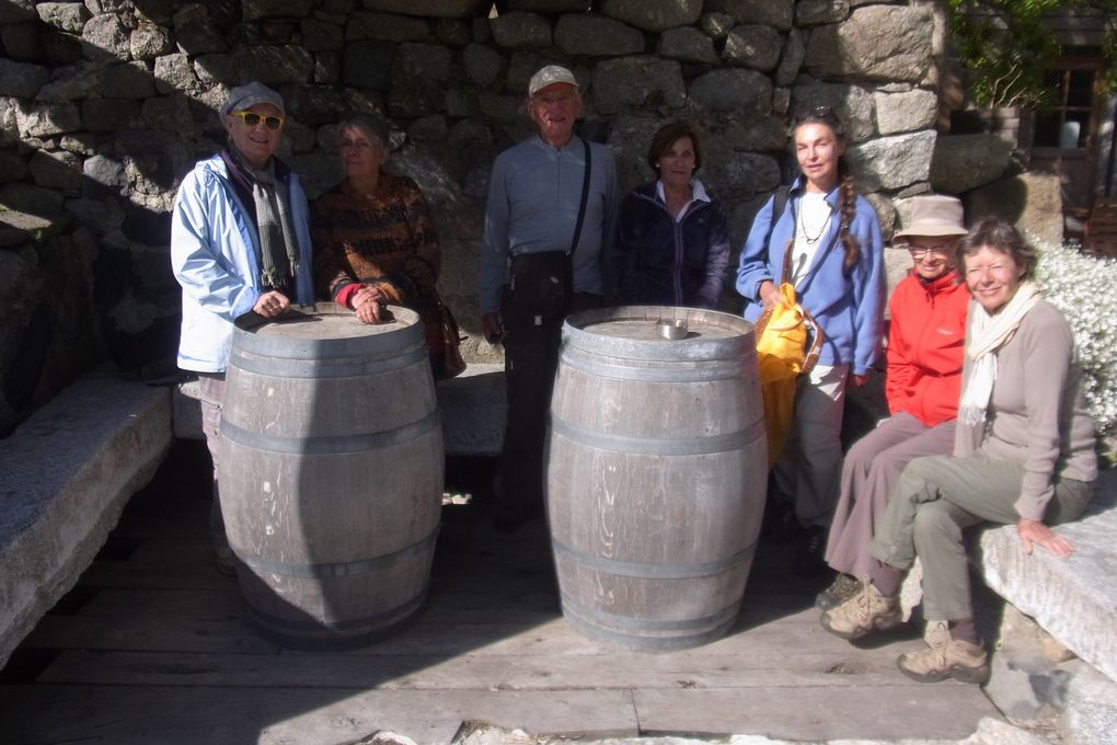 Belle balade découverte en Aubrac fin Mai 2015...