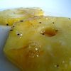 Nage d'eau de coco, ananas caramélisé au poivre