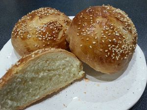 PETITS PAINS AUX GRAINES DE SESAME - THERMOMIX