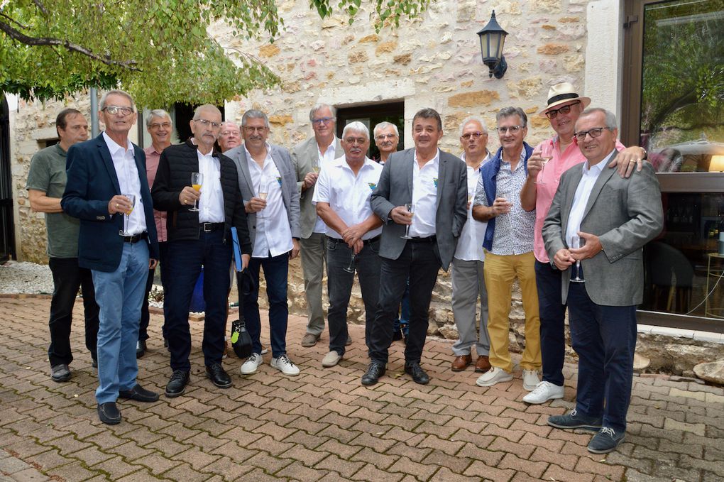 Repas interclasse en 5 demi-décade ... avec 3 ans de retard ;-)