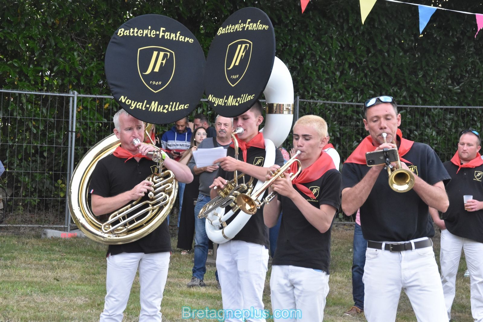 Bal des pompiers de Muzillac 2024
