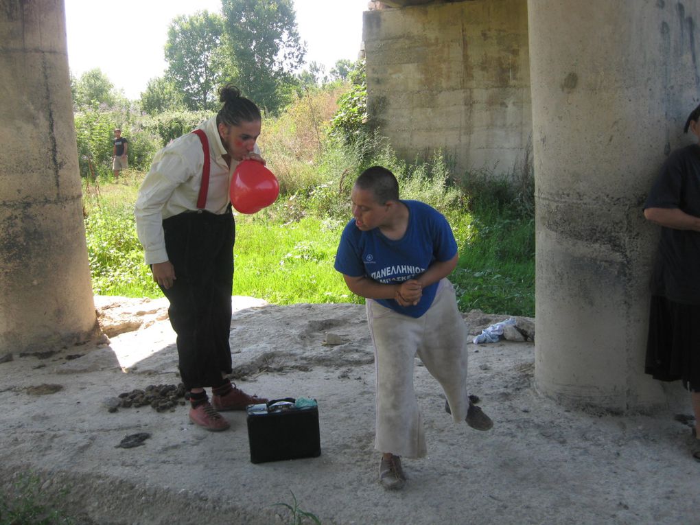 Album - Fikri Tallih, Cirqu'en Liberté. Albania, Saranda 2010