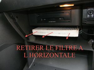 Changement filtre d'habitacle SEAT LEON 3 2.0 TDI 150 CV simplifié