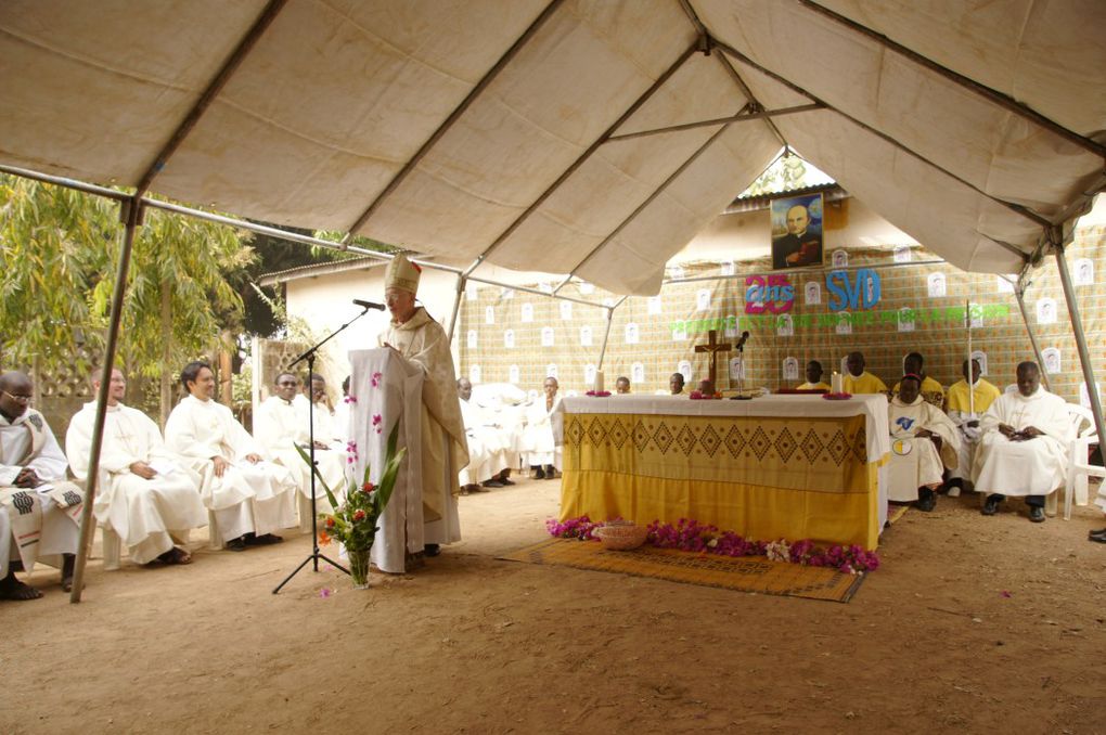 Jubilé d'Argent de la présence SVD au Bénin. La célébration du Jubilé à Bétérou, dans le diocèse de Parakou, nord du Bénin