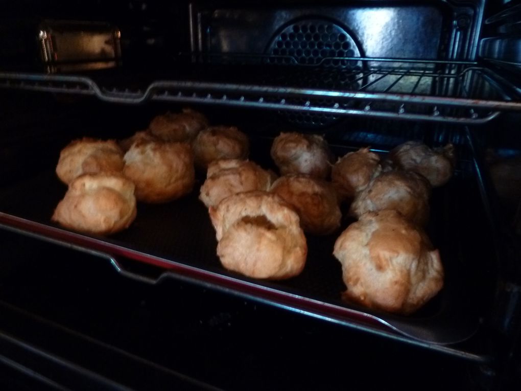 Gougères