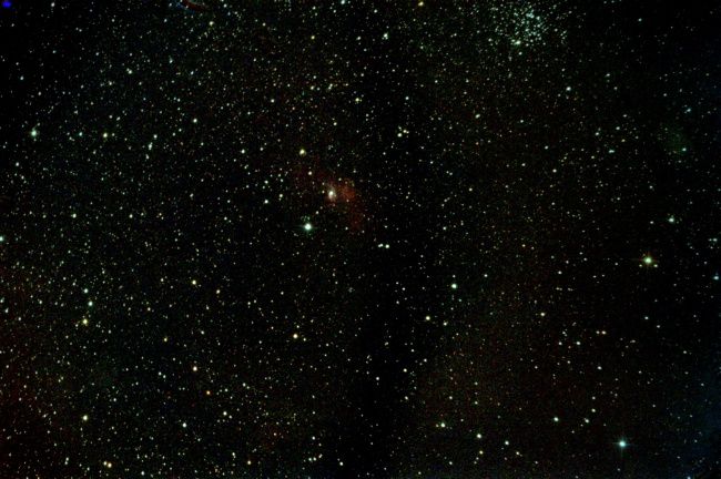 Diverses photos personnelles du ciel profond et de comètes, faites pour la plupart avec un réflex Canon EOS300D.