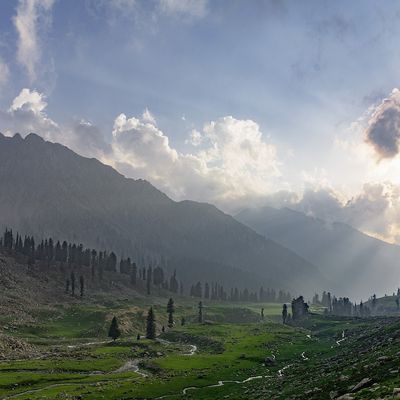 The most amazing places in the kumrat valley tour packages that must be visited