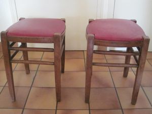 2 tabourets assise paille