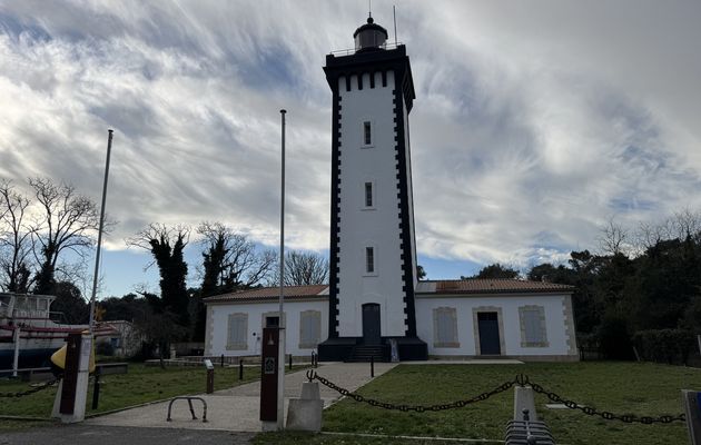 Le Verdon sur Mer (33) - Phare de Grave