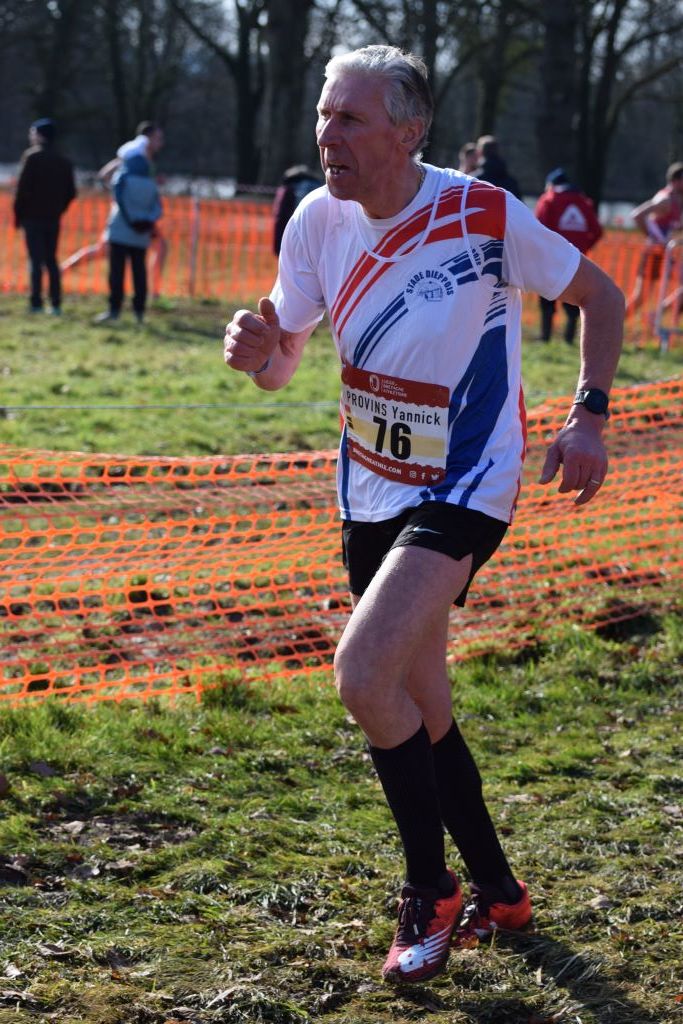                         Photos et résultats demi-finale France de cross-country Combourg 2025.