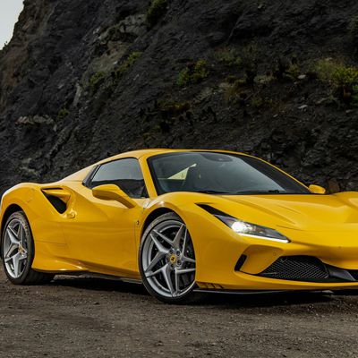 VOITURES DE LEGENDE (1189) : FERRARI  F8 "TRIBUTO" SPIDER - 2020