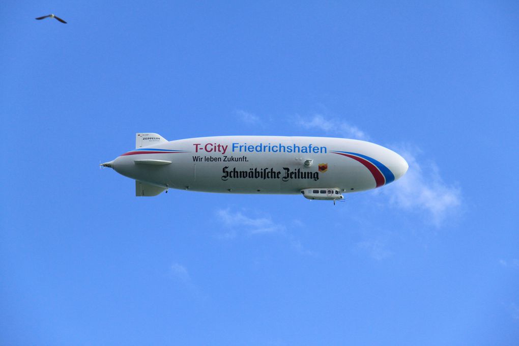 Visite du port de Friedrichshafen et le Zeppelin au bord du Lac de Constance.