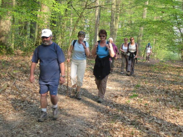 Randonnée du dimanche 14 avril 2007 à Touffreville et Lyons la Forêt